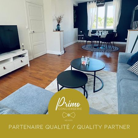 Le Theodore: Charming Apartment with Parking near Station Nevers Exterior photo